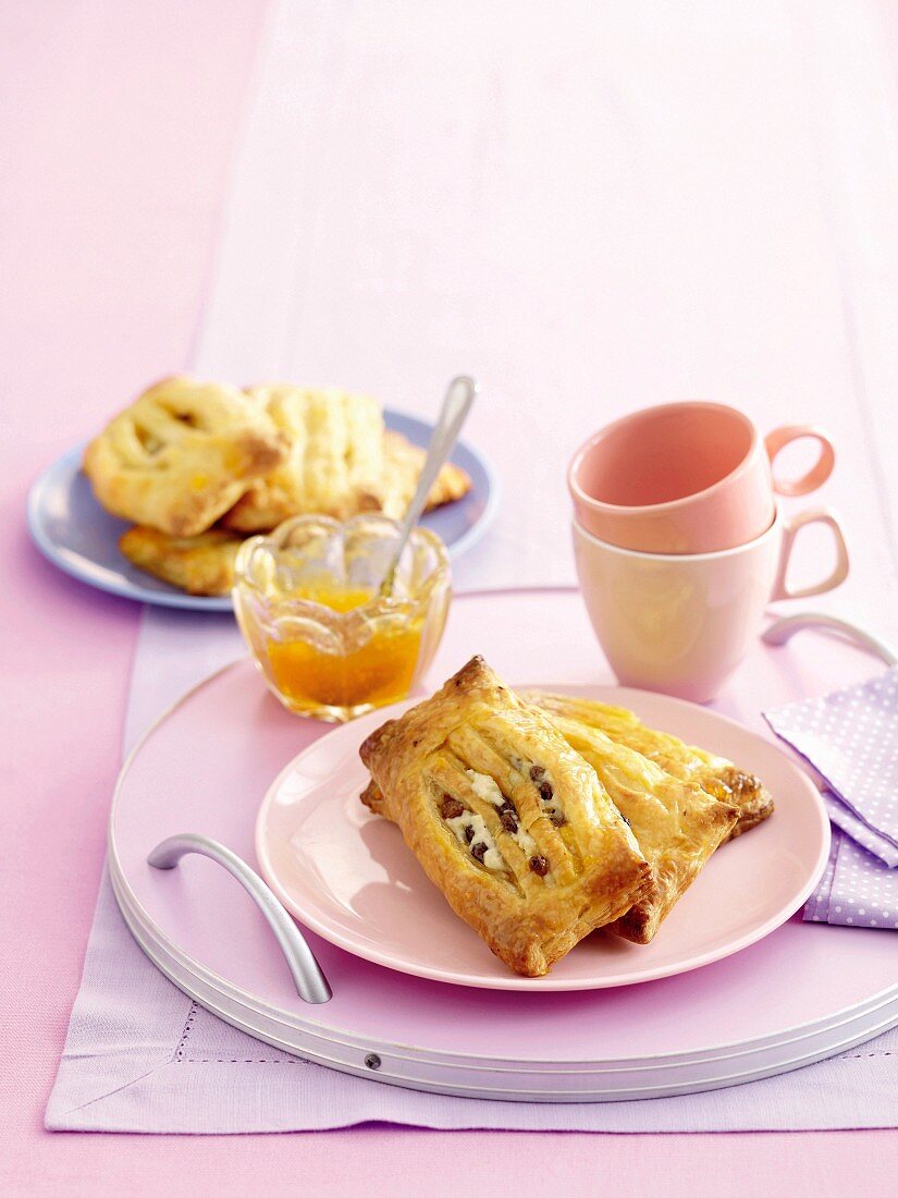 Stuffed puff pastries for a coffee breakl