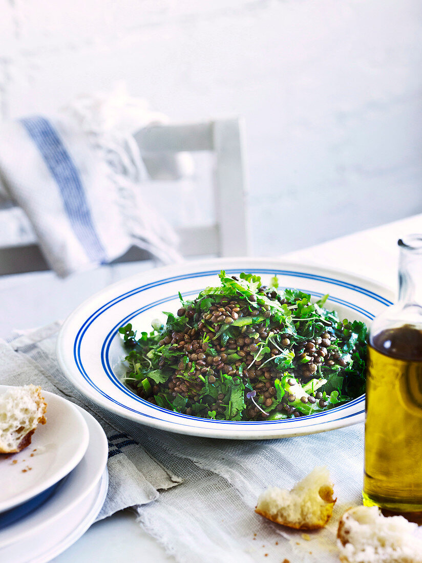 Lentil salad with coriander (Greece)