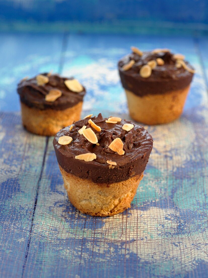 Chocolate and almond cakes