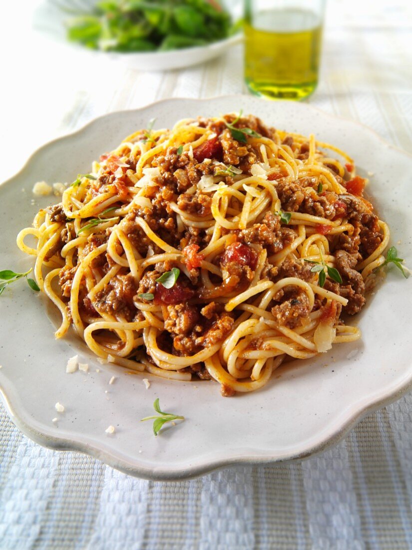 Spaghetti alla bolognese (Nudeln mit Fleischsauce, Italien)