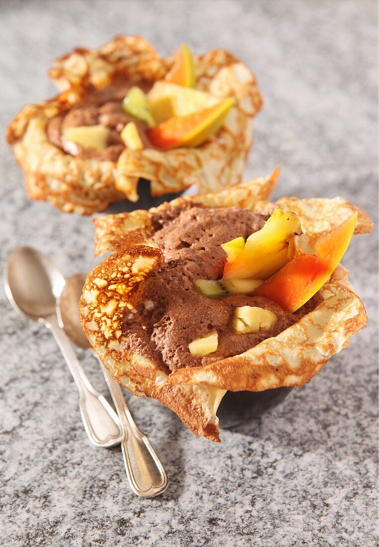 Crepes with chocolate mousse and fruit