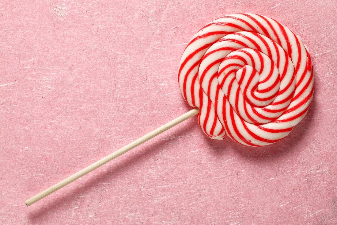 A red and white striped lolly