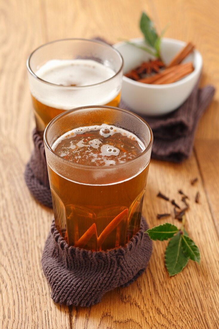 Hot spiced beer