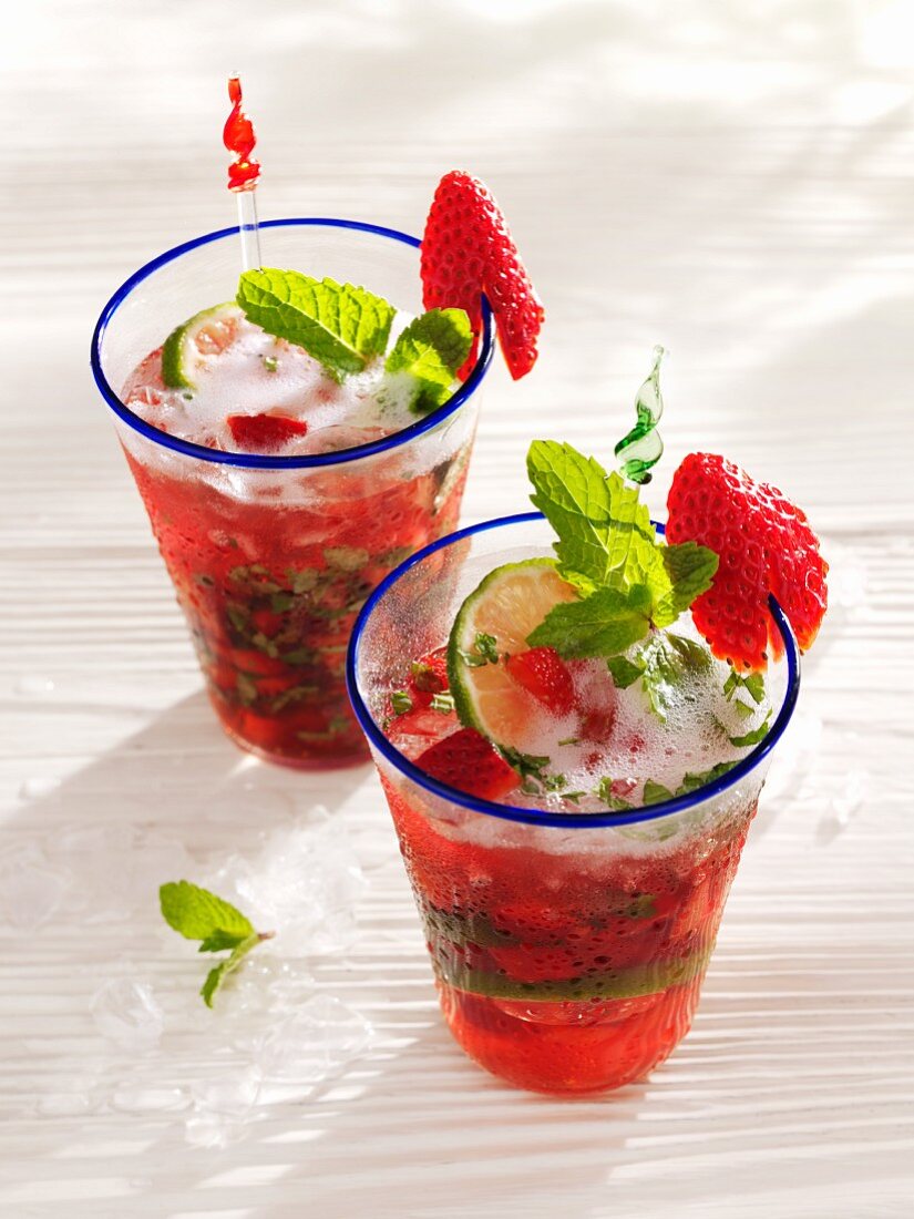 Strawberry punch with mint