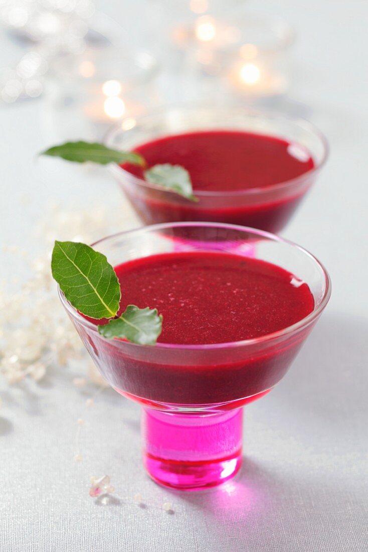 Berry and vodka cocktails