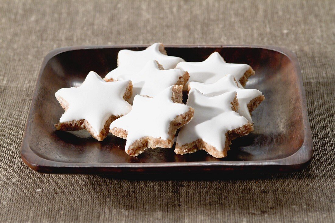 Cinnamon stars on a plate