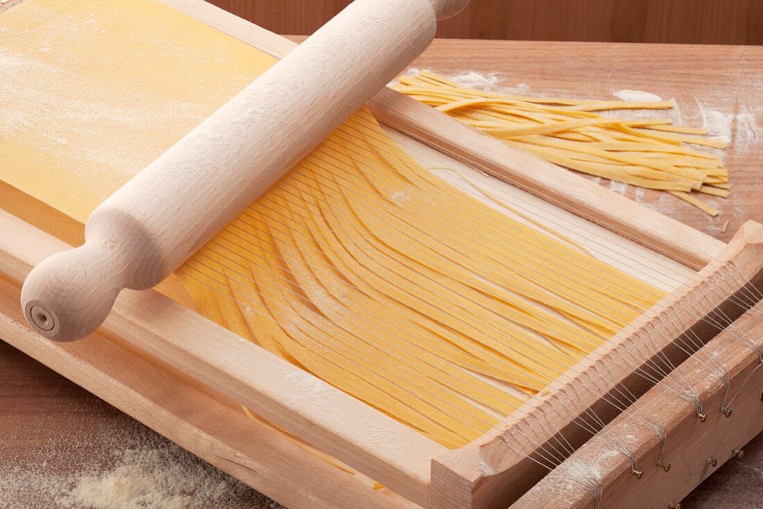 Pasta alla chitarra (a way of making tagliatelle)