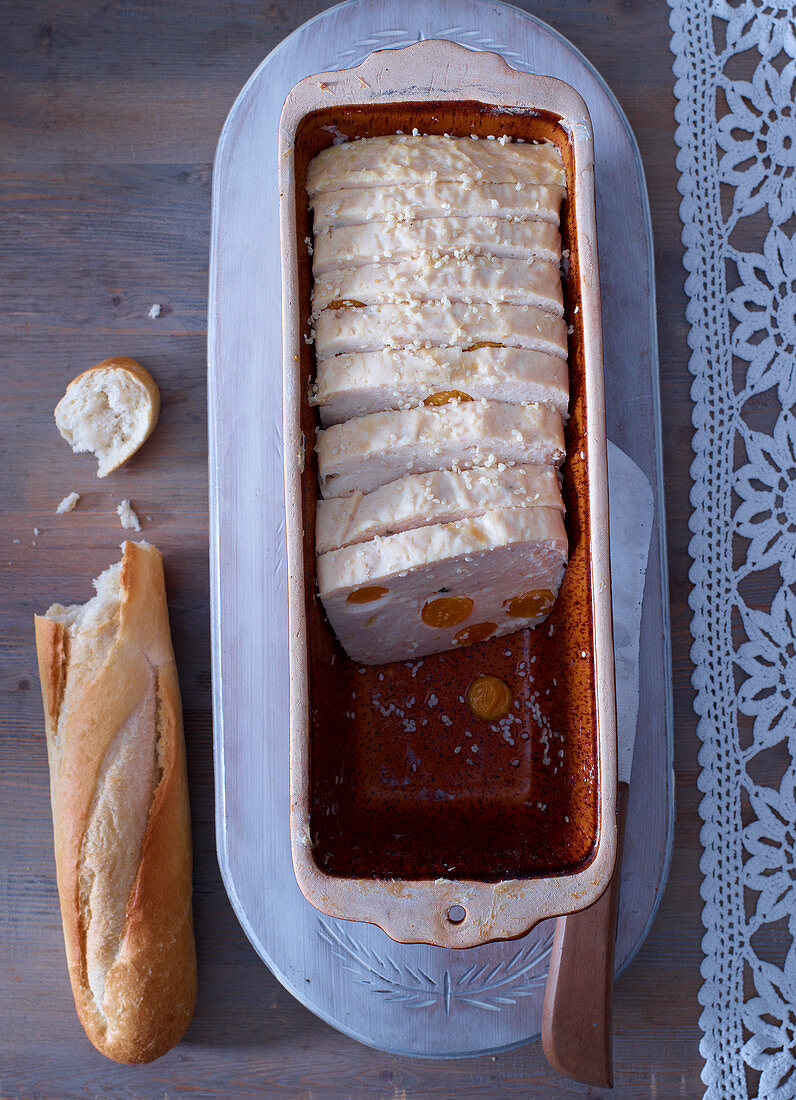 Chicken terrine with physalis and sesame seeds