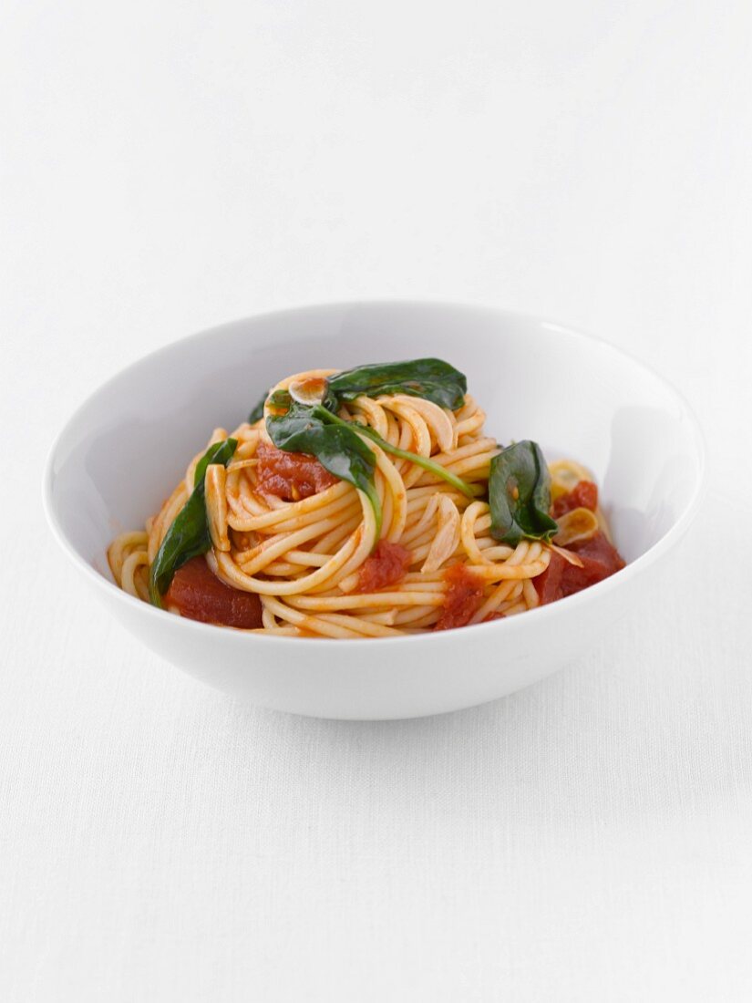 Spaghetti with tomatoes