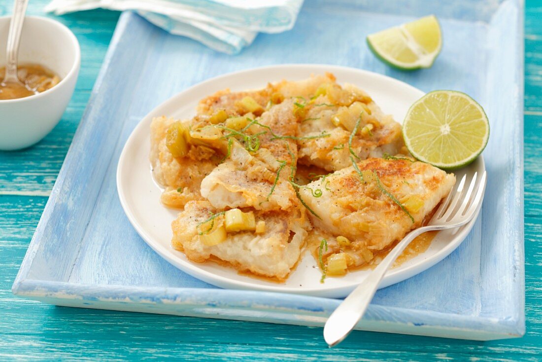 Fried cod with garlic, ginger and limes