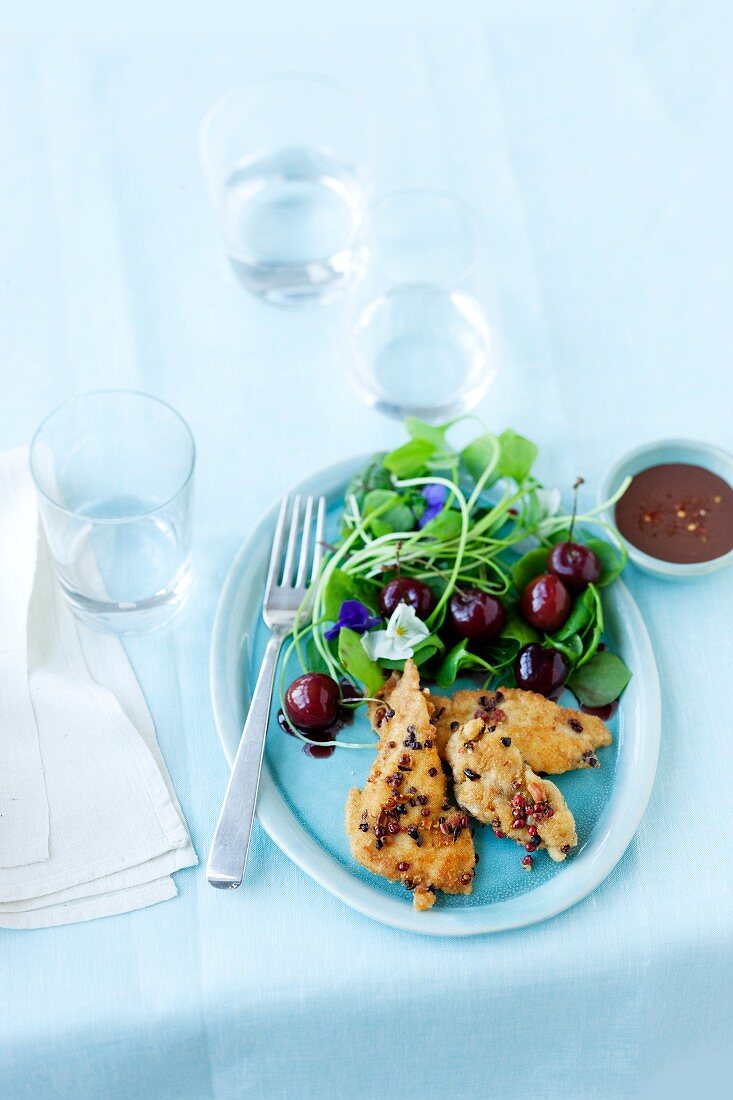 Gebackenes Perlhuhn mit Sauerkirschsalat