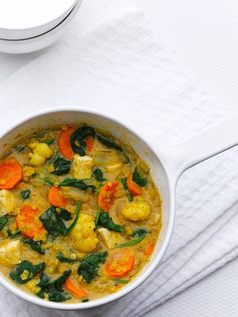 Vegetable stew with sweetcorn and tofu