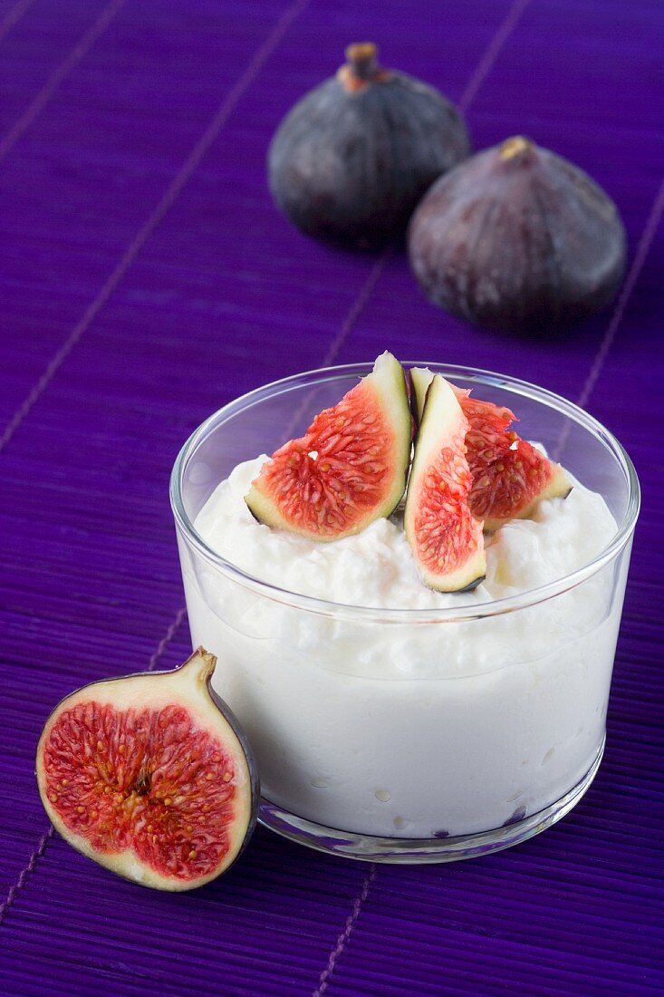 A yogurt dessert with fresh figs