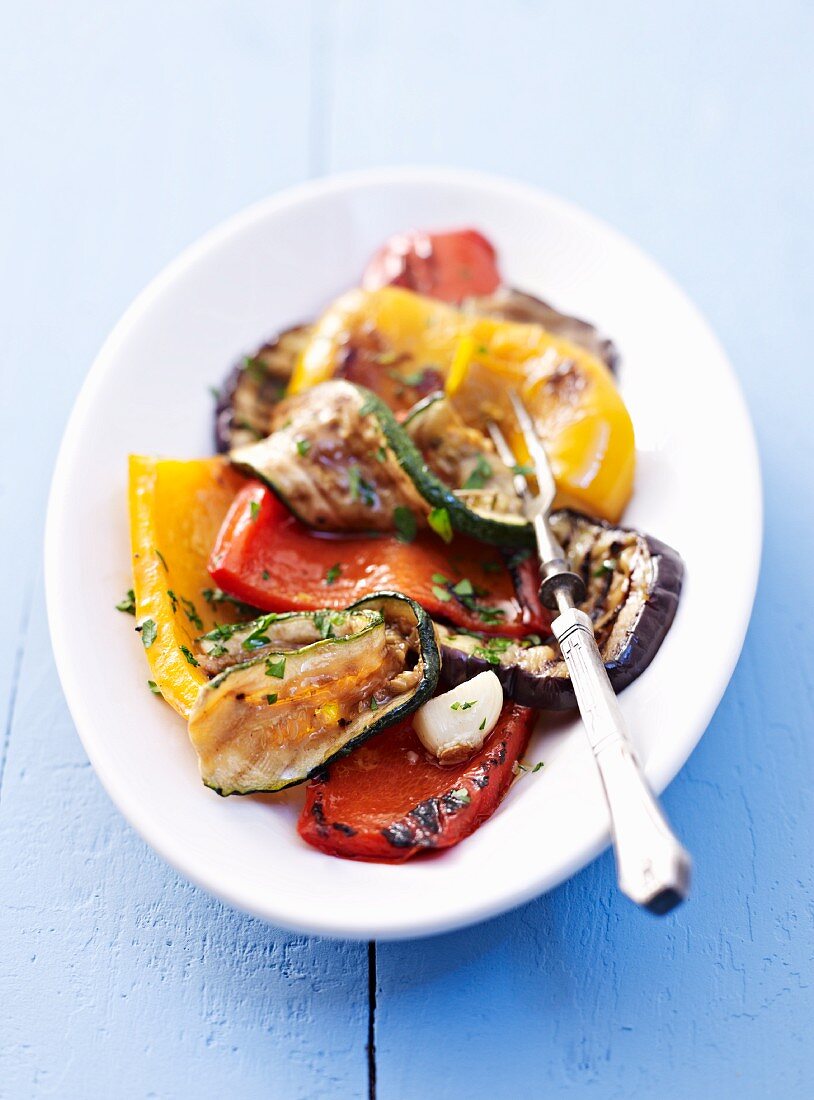 Grilled vegetables with herbs