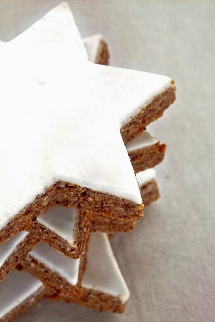 Christmas cookies with cinnamon