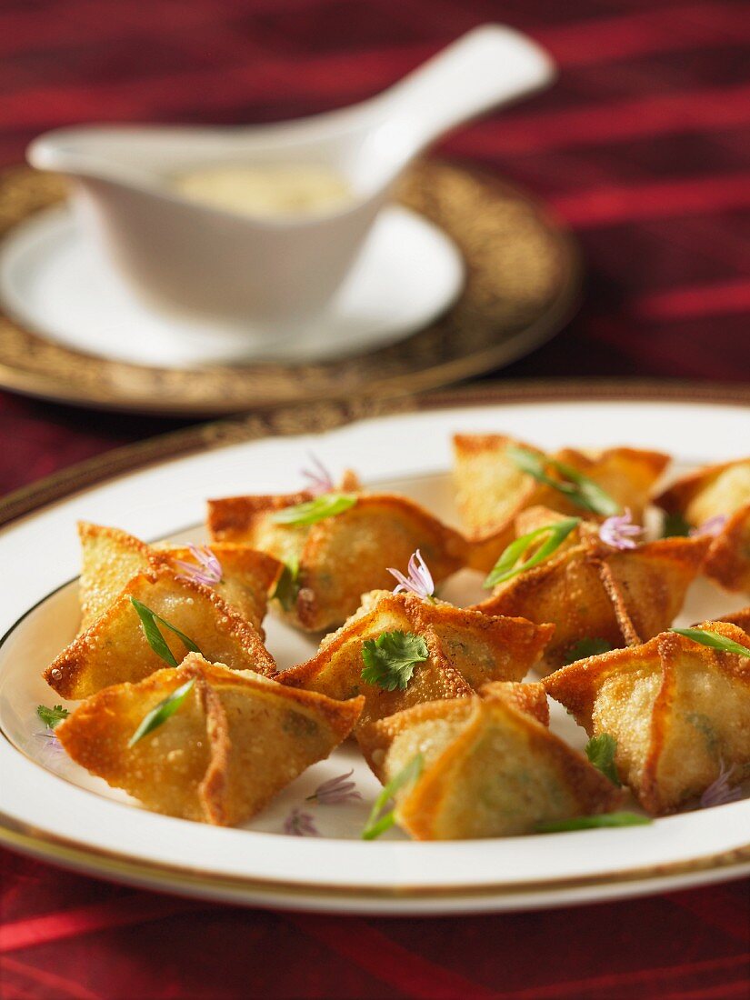 Potstickers (stuffed dough parcels, Asia) with ginger and prawns