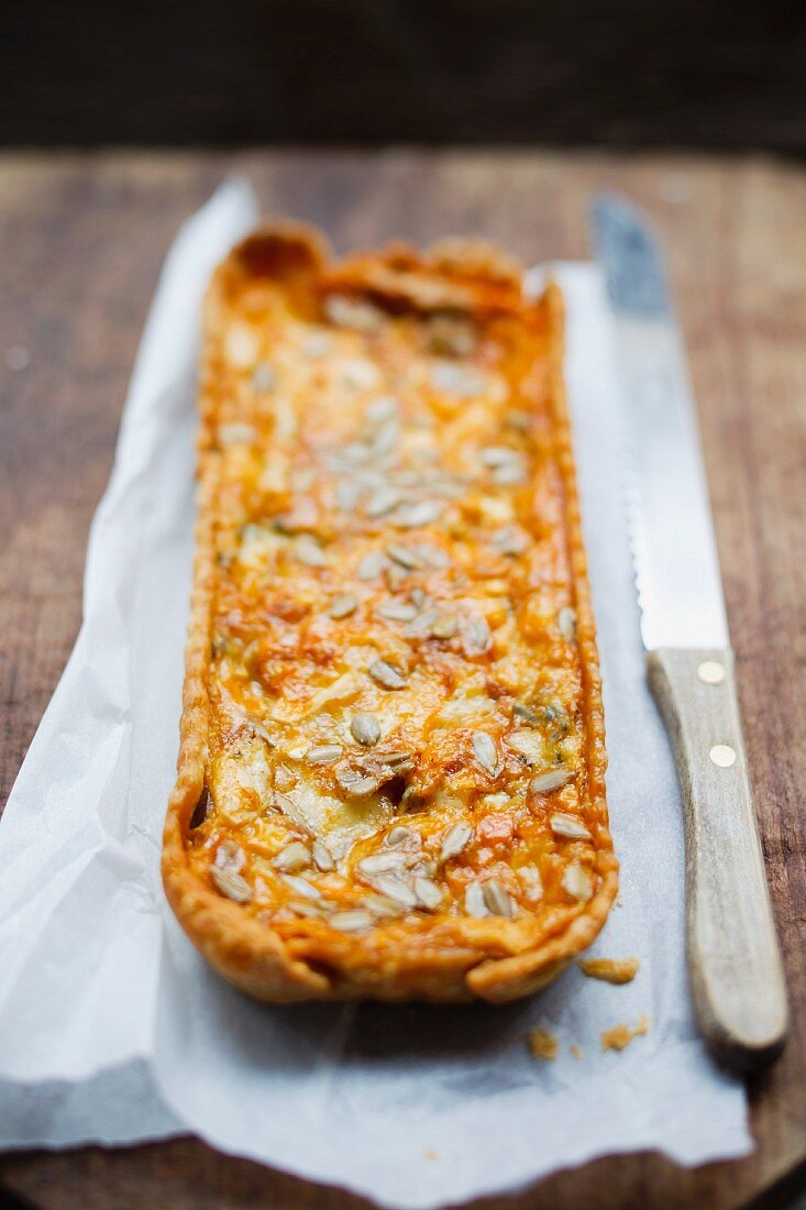 Cheese quiche with sunflower seeds