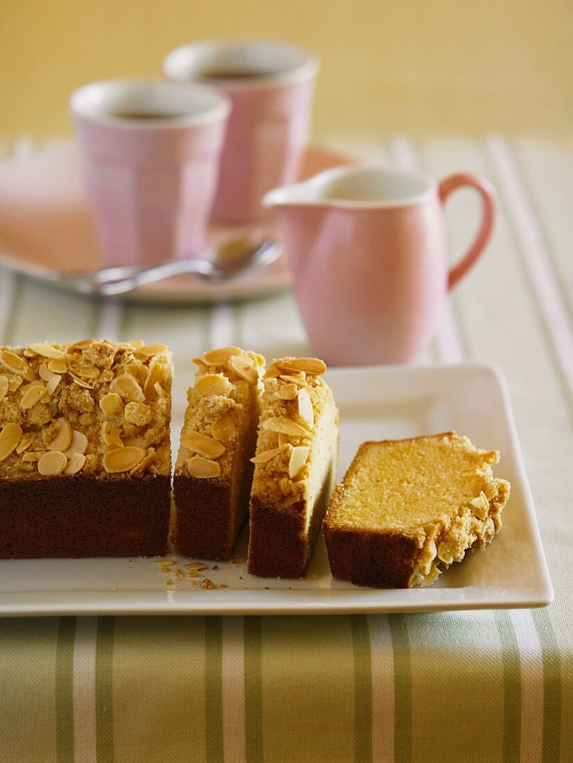 Zitronen-Streusel-Kuchen