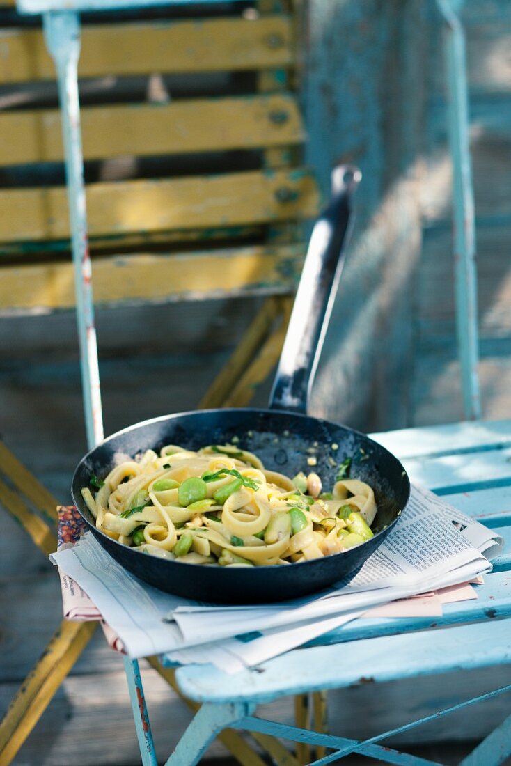 Tagliatelle with green beans