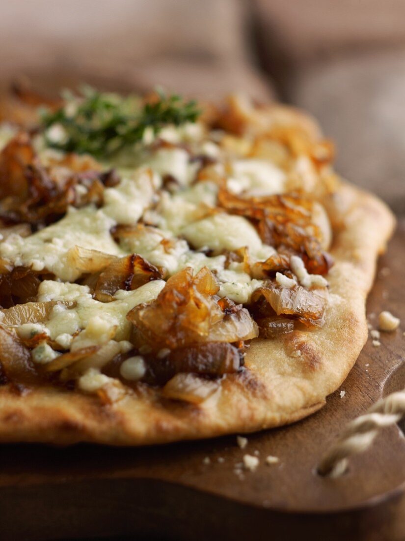 Caramelised onion and cheese pizza