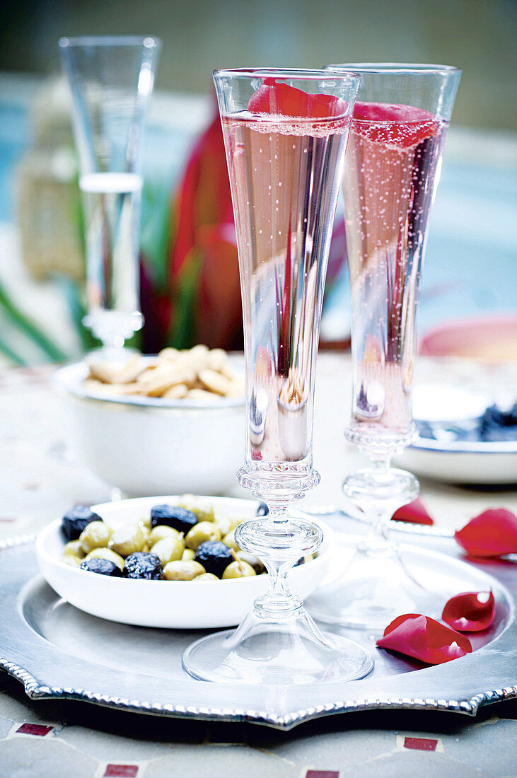 Prosecco with rose petals