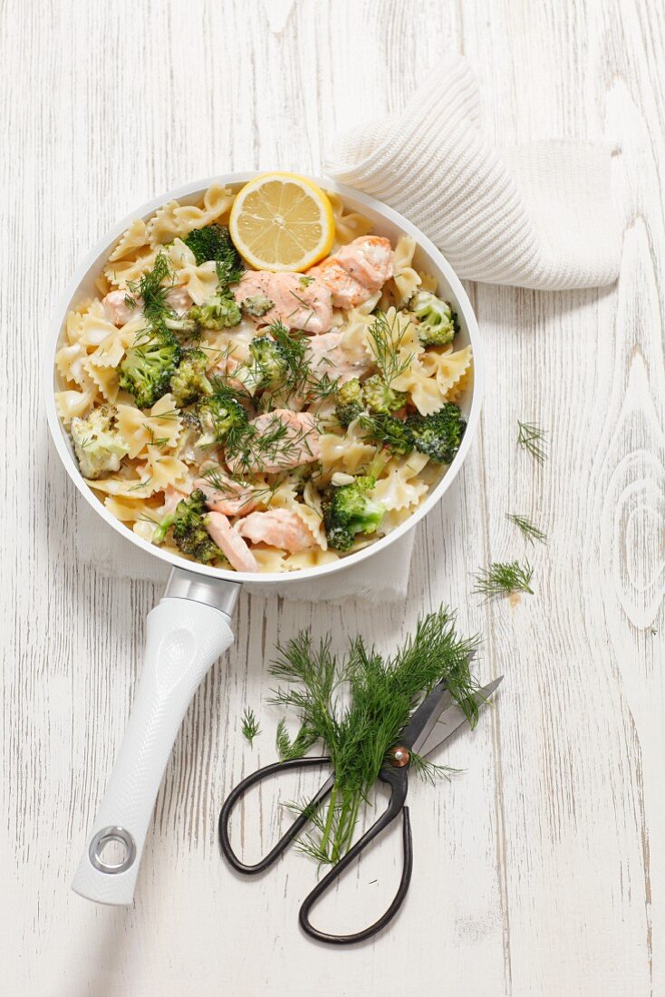 Farfalle pasta with salmon, broccoli, dill and a creamy sauce