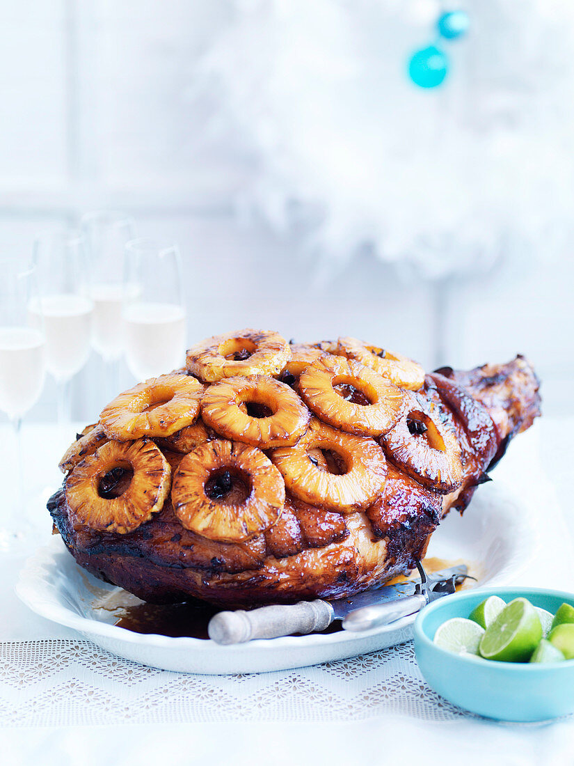 Schinkenbraten mit Ananas