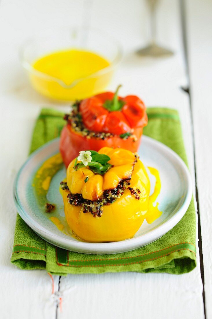 Peppers filled with quinoa