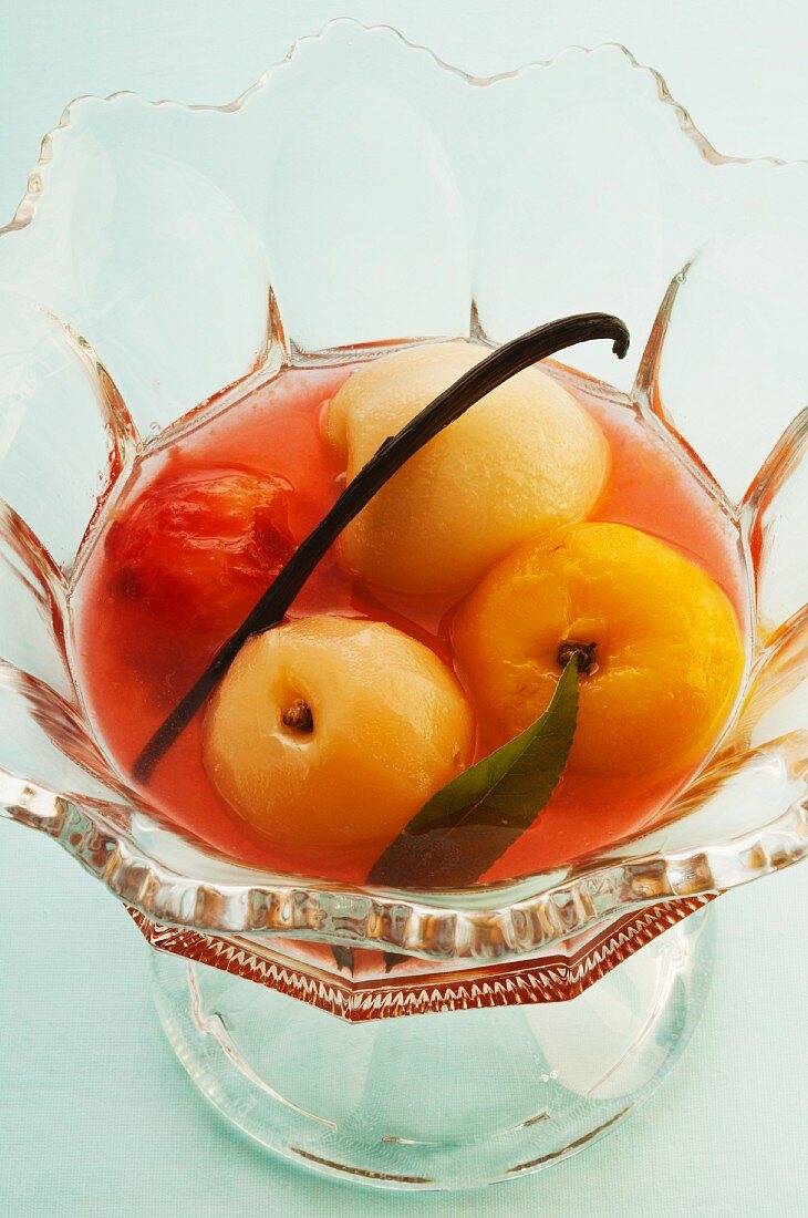 Fruit pickled in sauternes