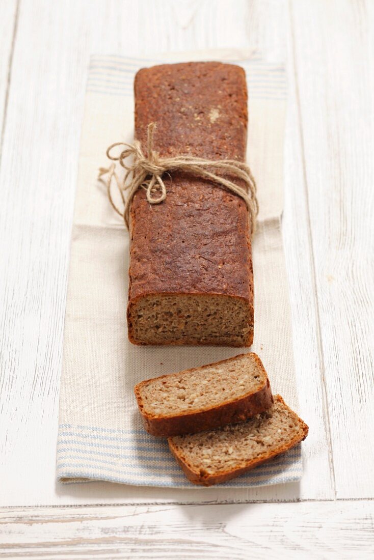 Wholemeal bread, sliced