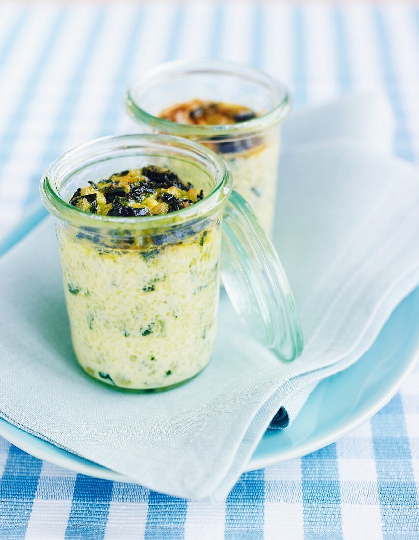 Vegetables flans in jars