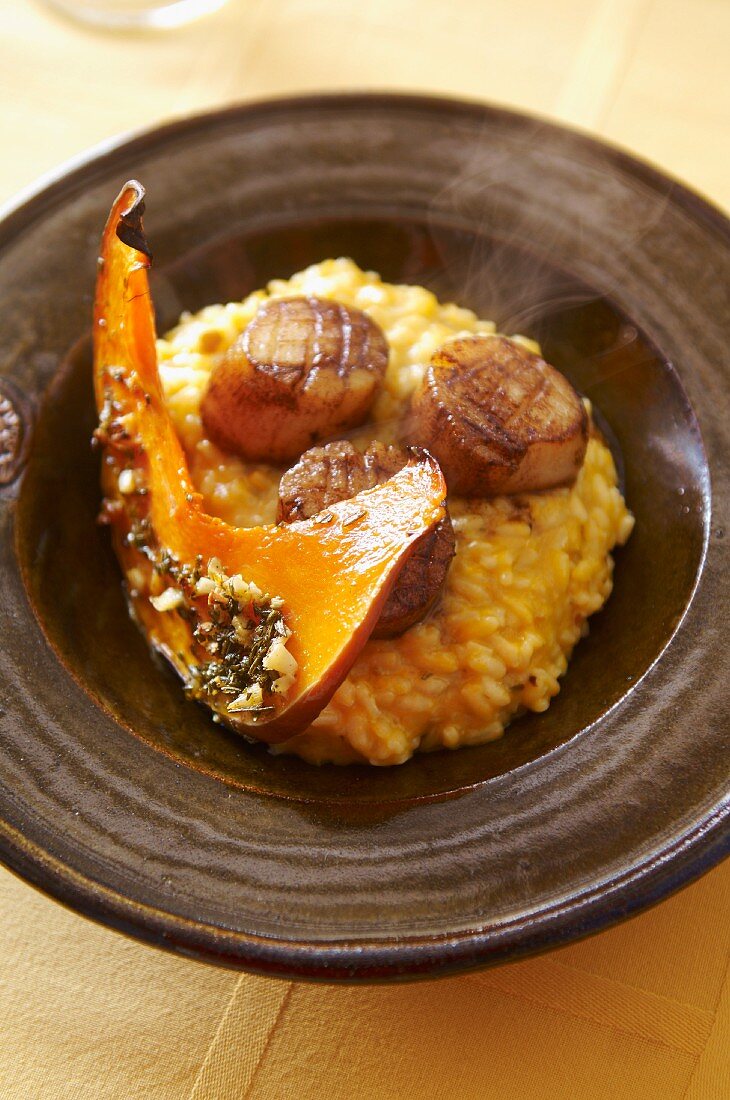 Pumpkin risotto with Jacobs mussels