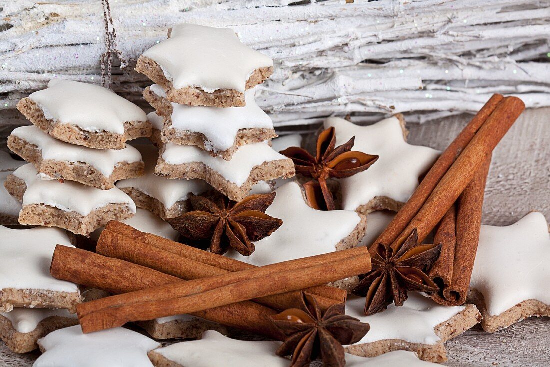 Cinnamon stars and spices