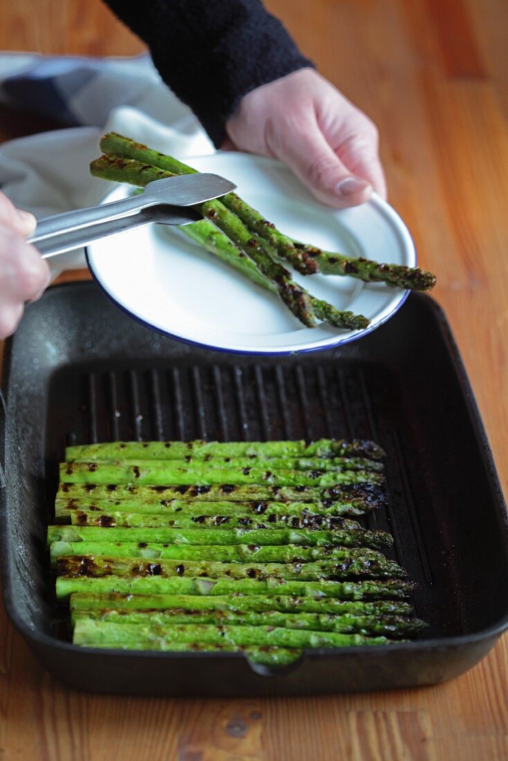 Fried asparagus being served