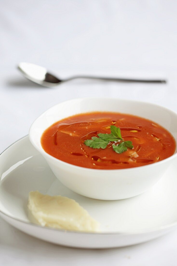 Tomato soup with parsley
