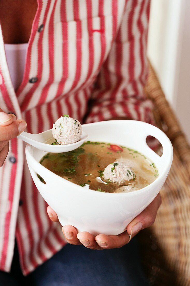 Clear broth with chicken dumplings (Asia)