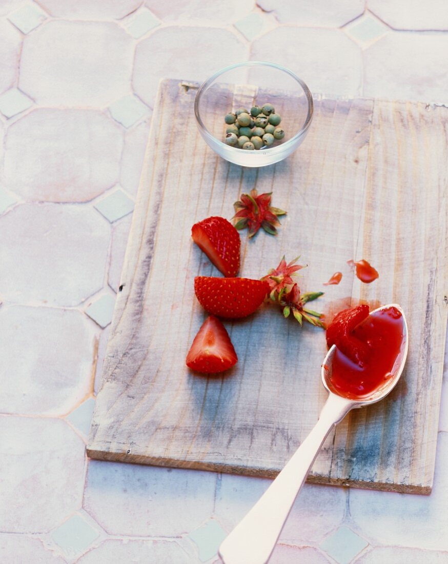 Strawberry jam with green pepper and balsamic vinegar