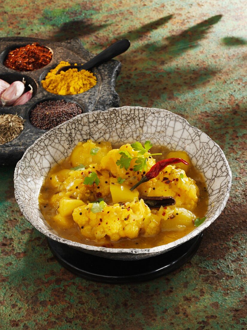 Blumenkohlcurry mit Kartoffeln