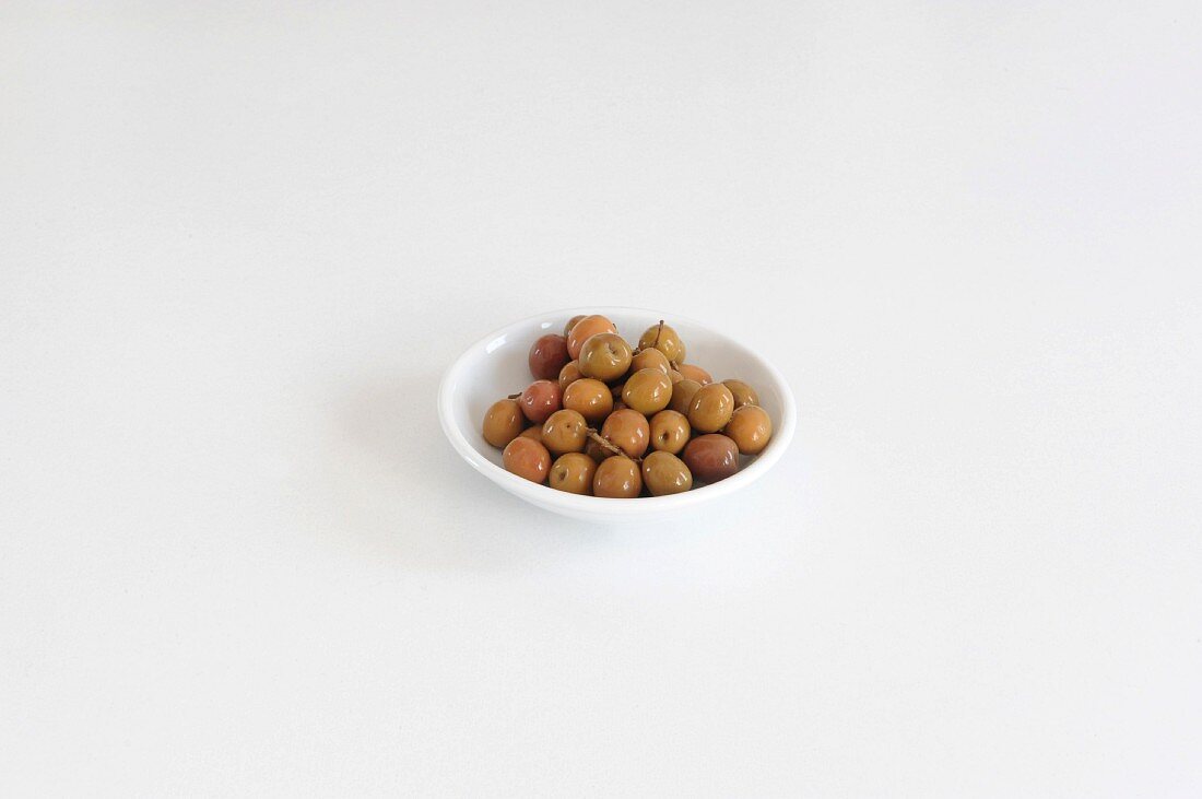 A bowl of Arbequina olives