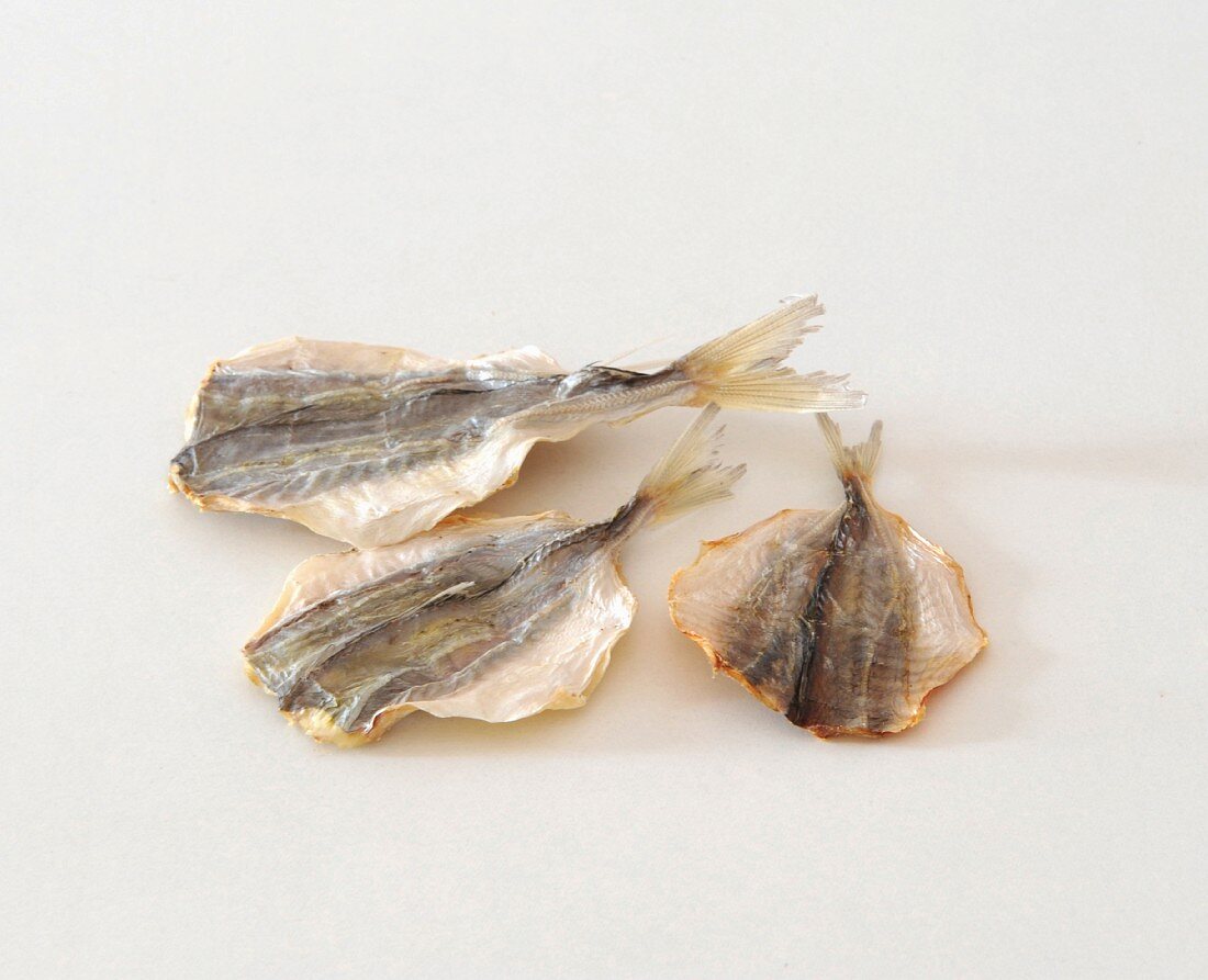 Dried fish (yellow stripe trevally)