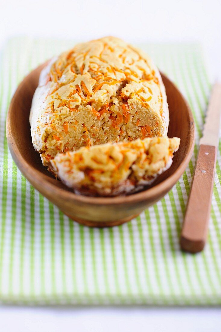Almond bread with carrots