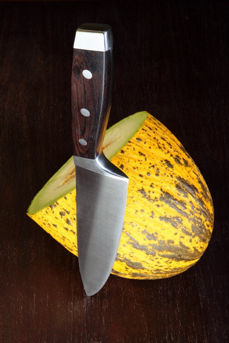 Melon and a knife