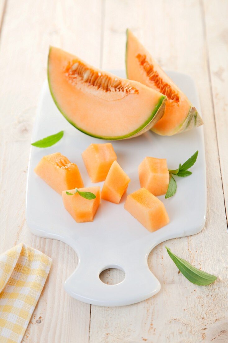 Cantaloupe melon, sliced