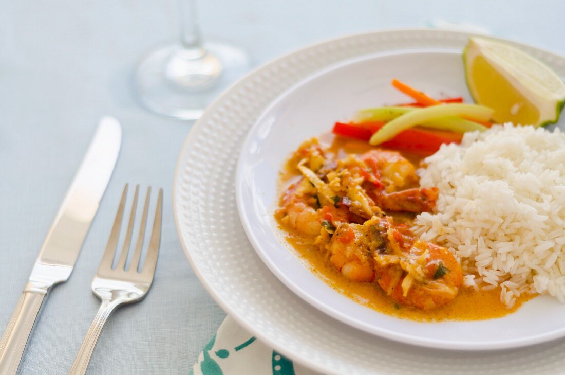 Prawns with coconut, ginger and rice (Dominican Republic)