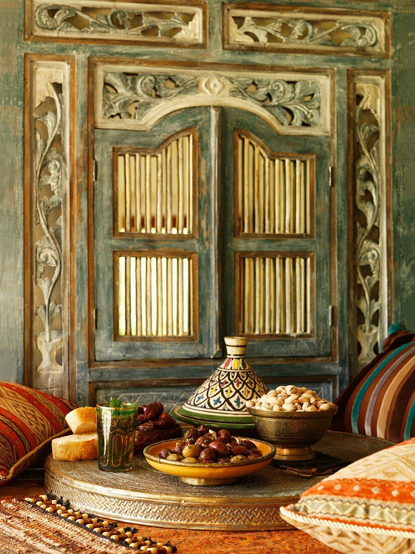 Marinated olives and pistachios (Morocco)