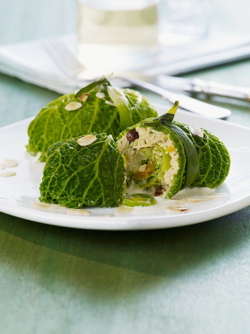 Vegetarian savoy cabbage roulade