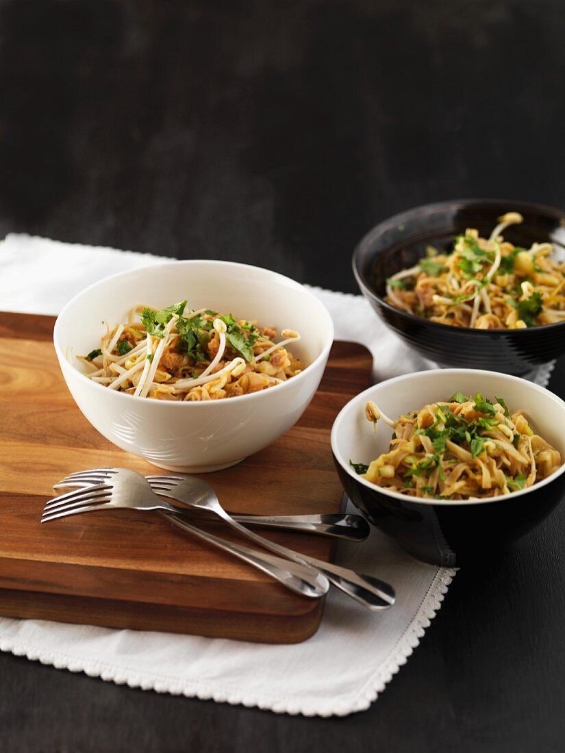 Asian noodles with pork