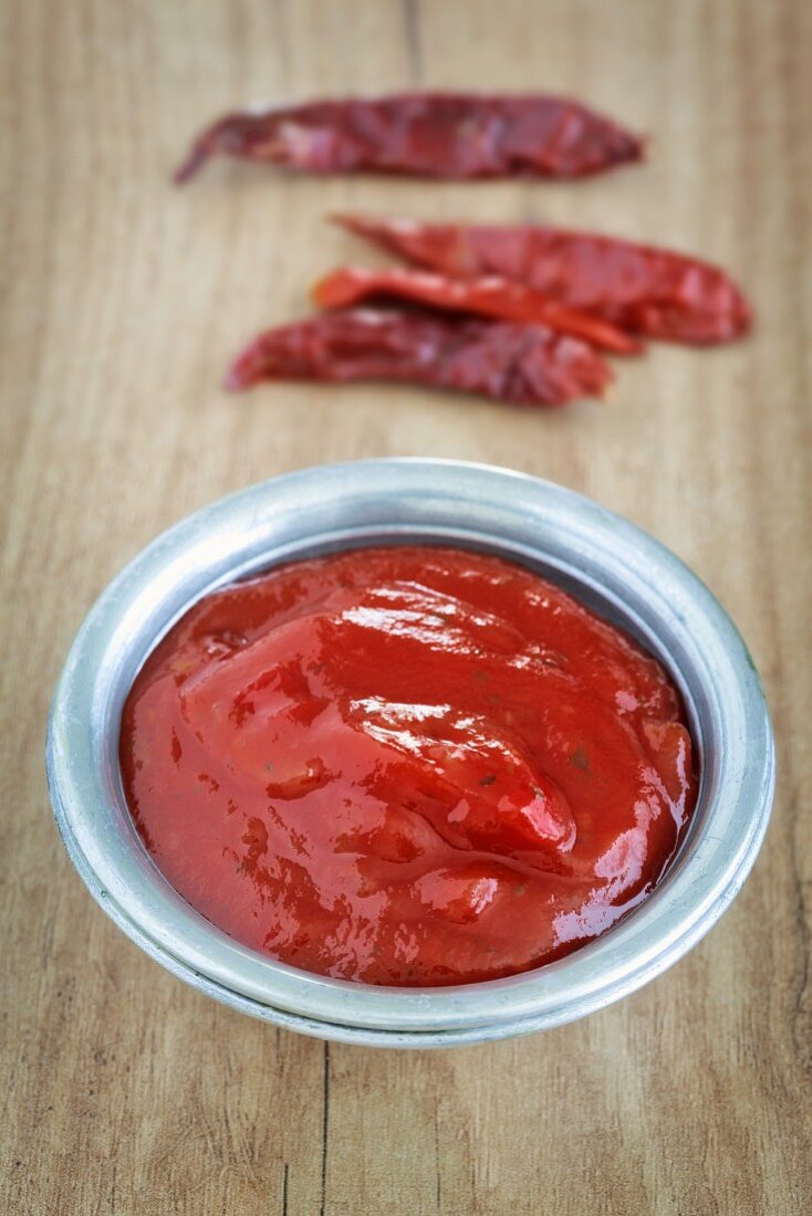 Chilli sauce with dried chillis