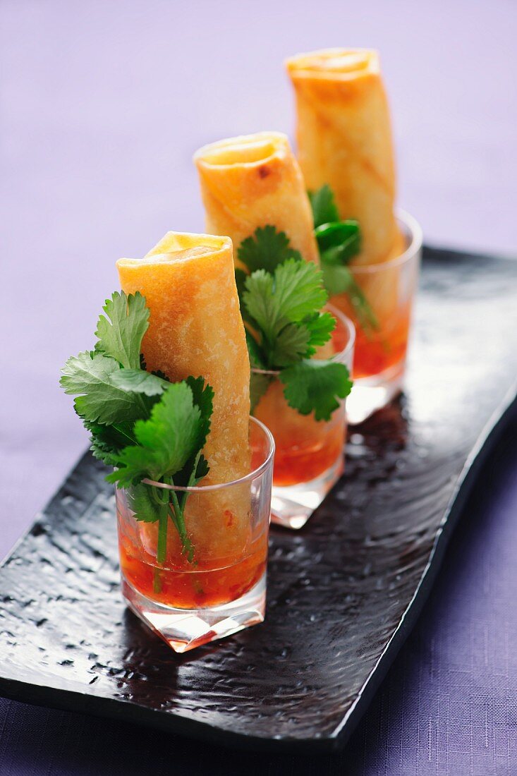 Spring rolls in chilli sauce (Asia)