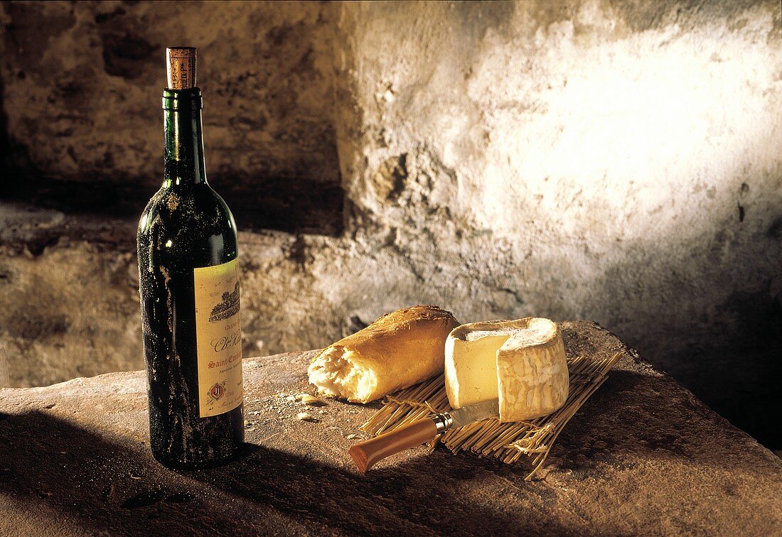 Red Wine with Baguette and Cheese